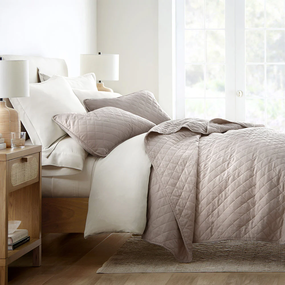 3-Piece Diamond Stitch Quilted Coverlet Set (Sale) - Image 3