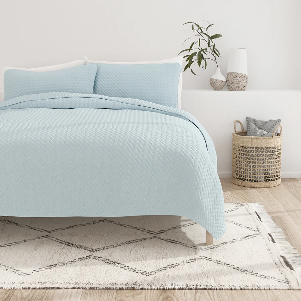 3-Piece Herringbone Quilted Coverlet Set - Image 3