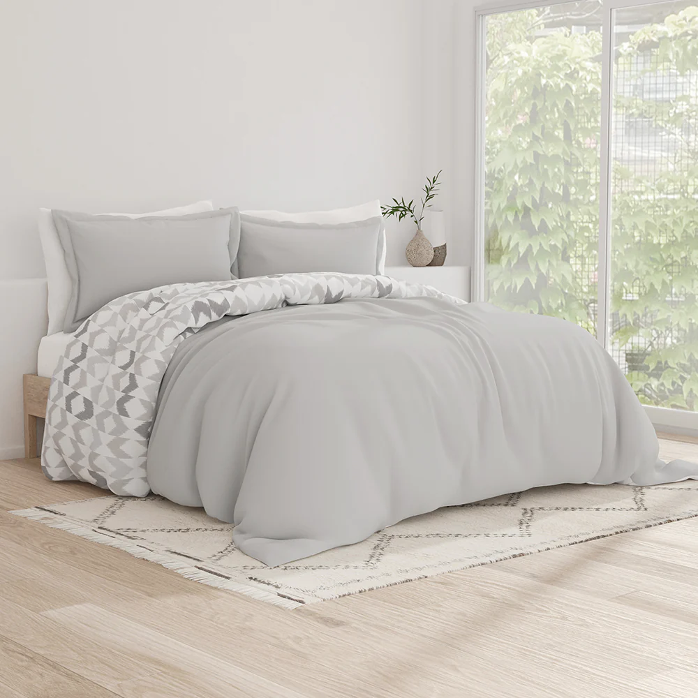 Chevron Sleep Pattern 3-Piece Reversible Duvet Cover Set - Image 4