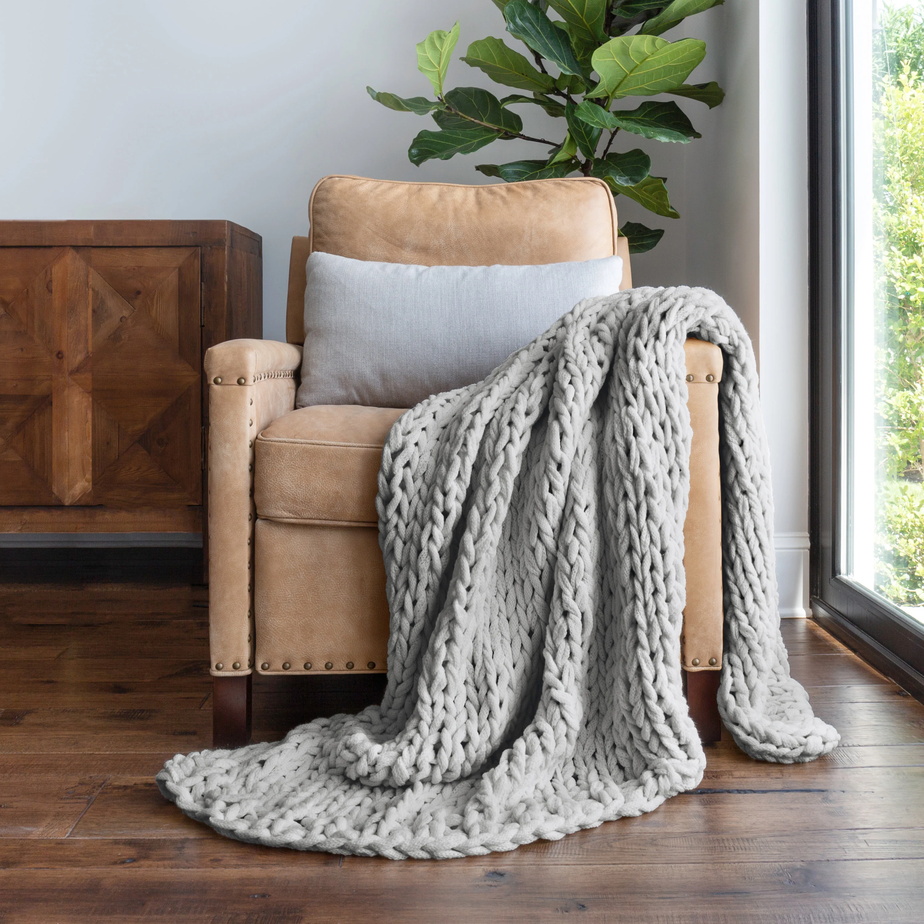 Chunky Knit Throw Blanket - Image 3