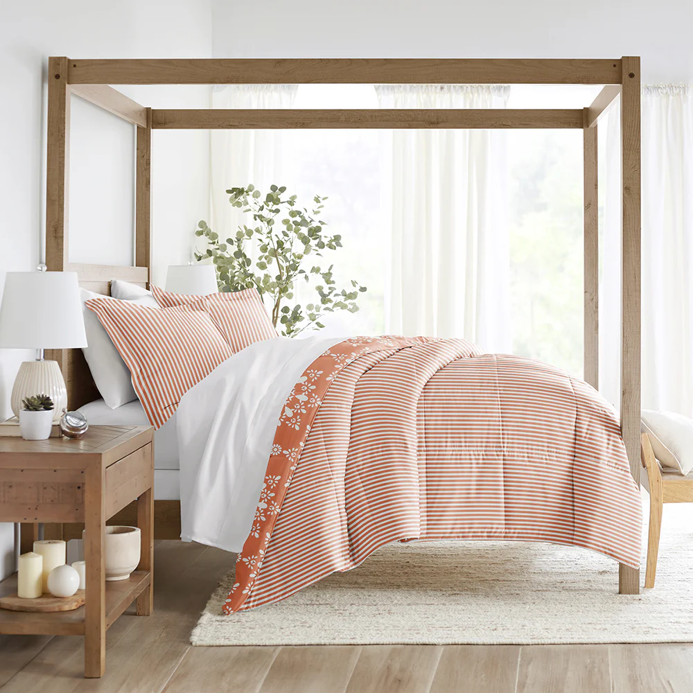 Daisy Medallion Reversible Down-Alternative Comforter Set - Image 13