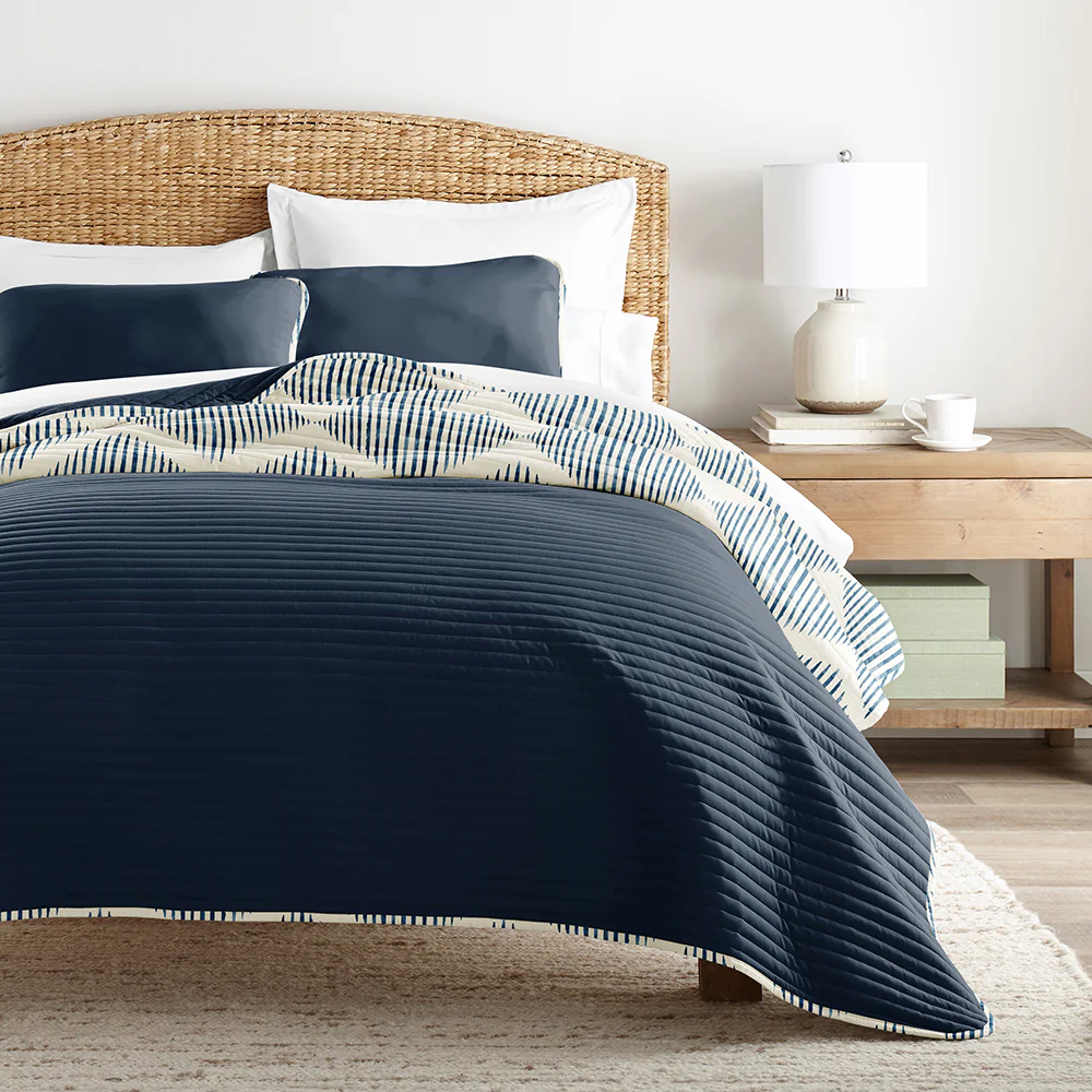Distressed Diamond Reversible Quilted Coverlet Set - Image 4