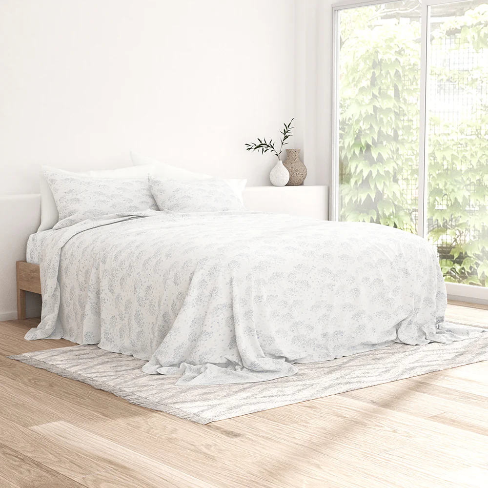 Flower Bunch 4-Piece Flannel Sheet Set - Image 7