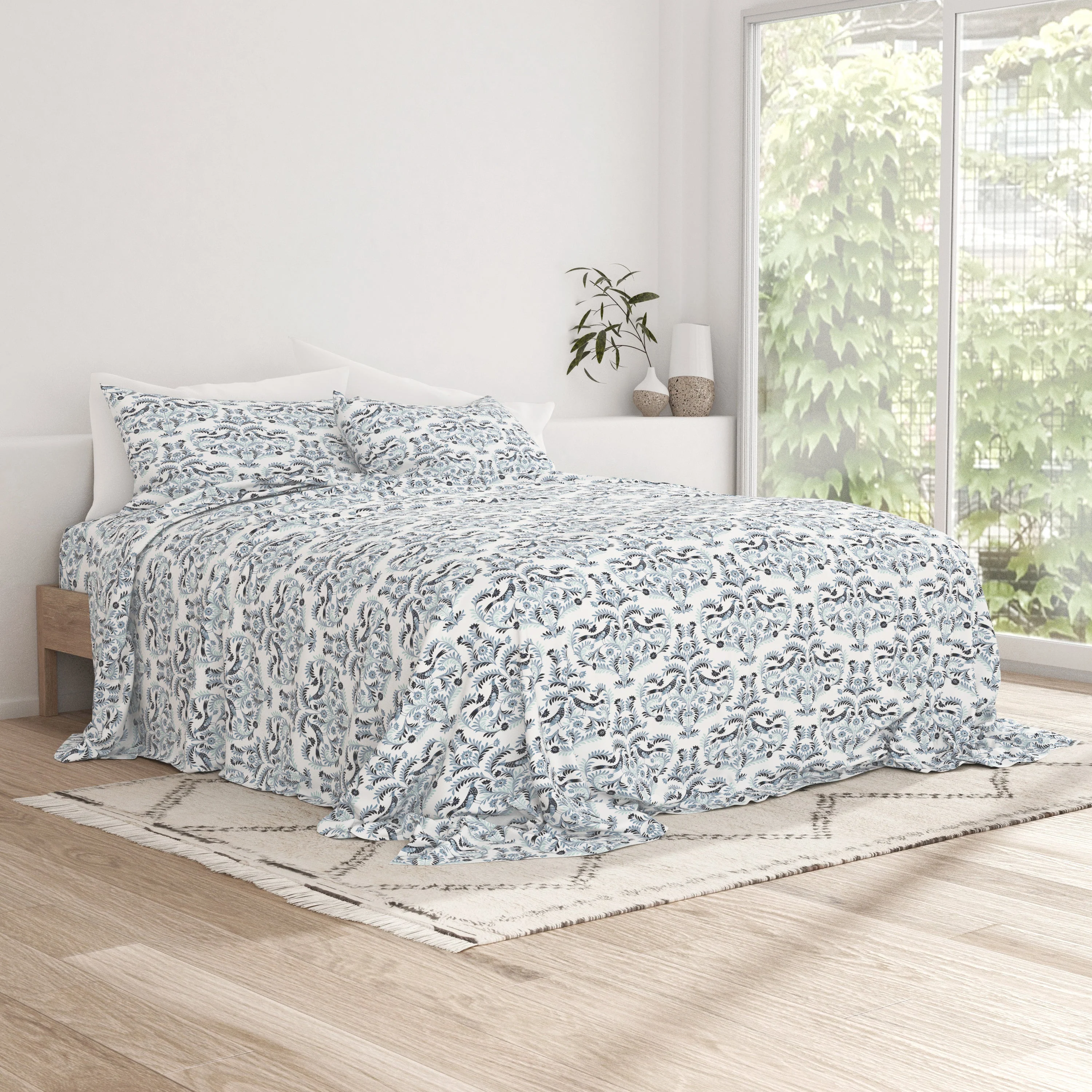 Garden Estate Pattern 4-Piece Sheet Set - Sale - Image 4
