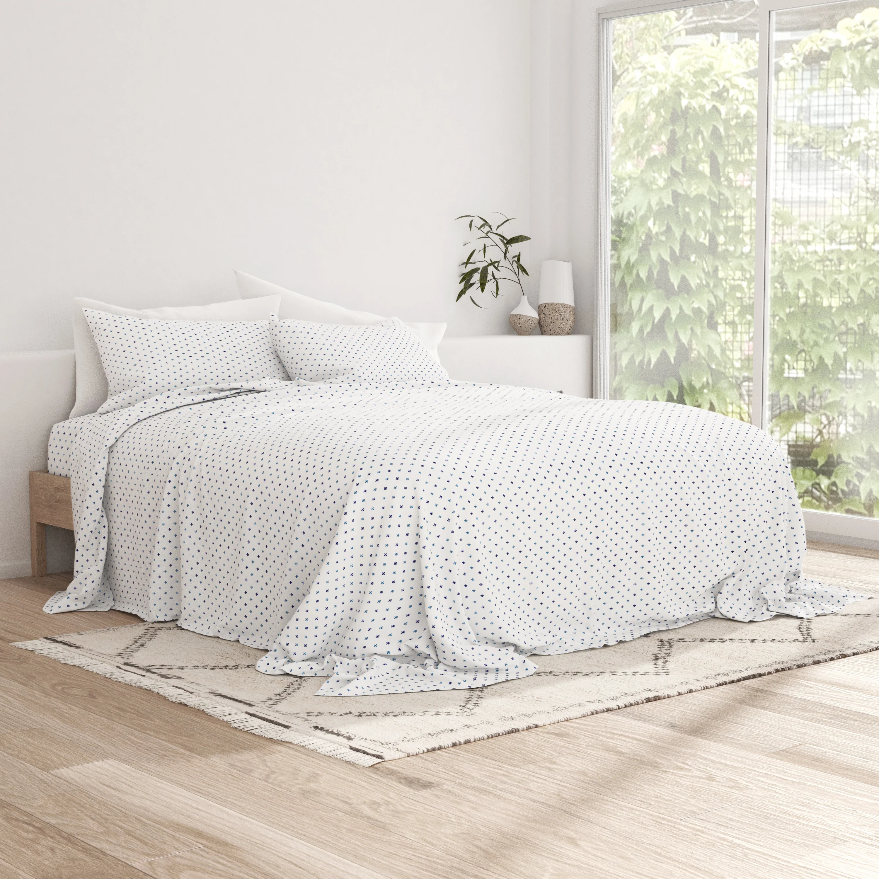 Lily Pattern 4-Piece Sheet Set - Image 4