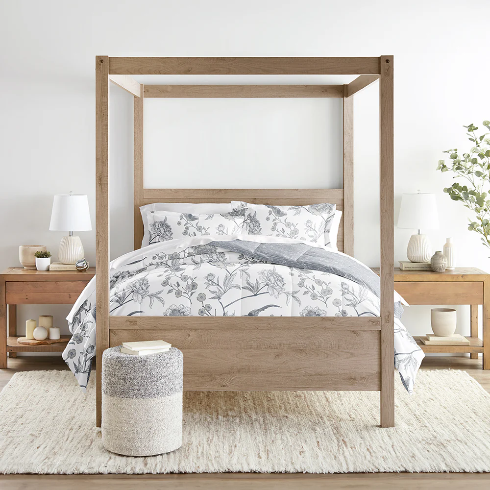 Molly Botanicals Reversible Down-Alternative Comforter Set - Image 7