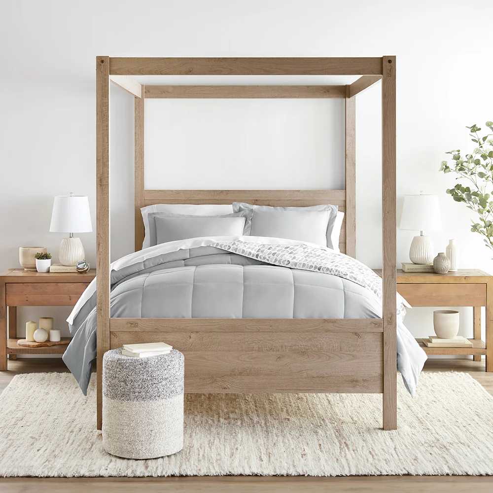 Moonlight Stars Reversible Down-Alternative Comforter Set - Image 8