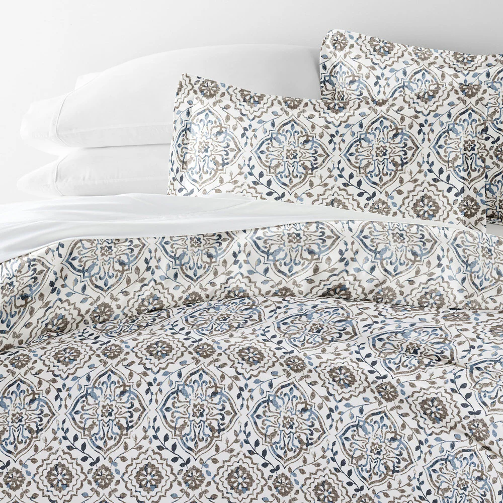 Oasis Pattern 3-Piece Duvet Cover Set - Image 5