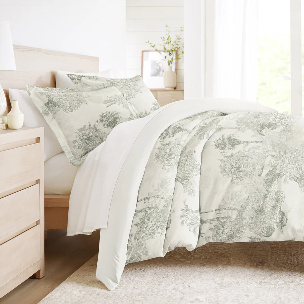Paradise Toile Pattern 3-Piece Reversible Duvet Cover Set - Image 3