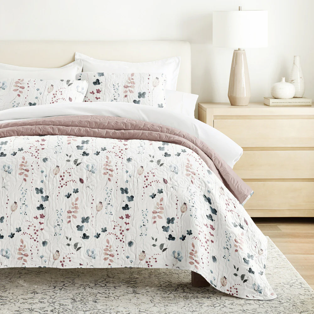 Poppy Bloom Reversible Quilted Coverlet Set - Image 3