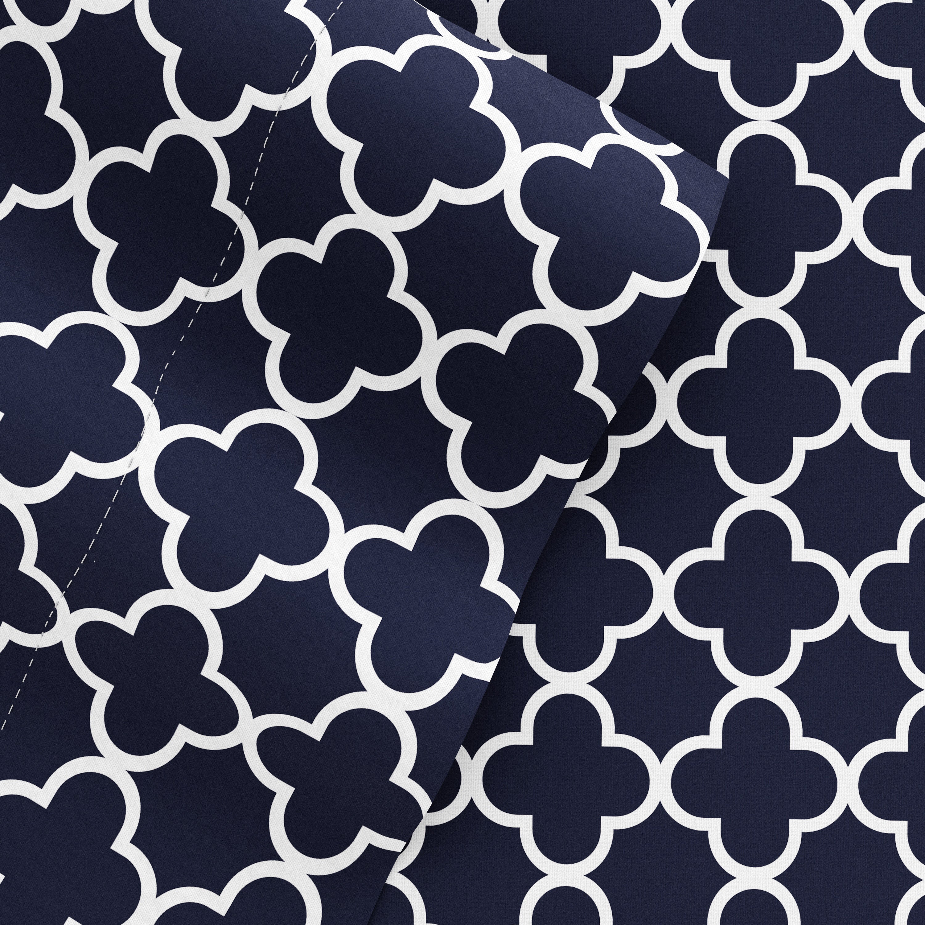 Quatrefoil Pattern 4-Piece Sheet Set - Image 3