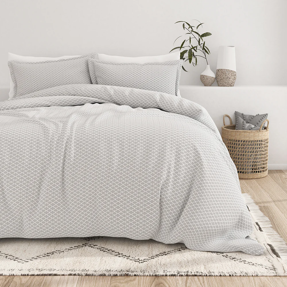 Quatrefoil Pattern 3-Piece Duvet Cover Set - Image 2