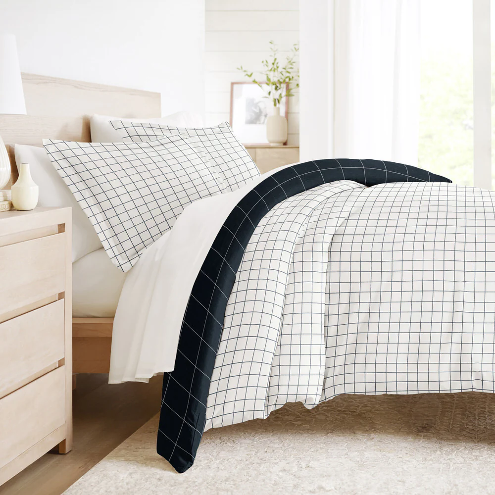 Rustic Windowpane Pattern 3-Piece Reversible Duvet Cover Set - Image 4