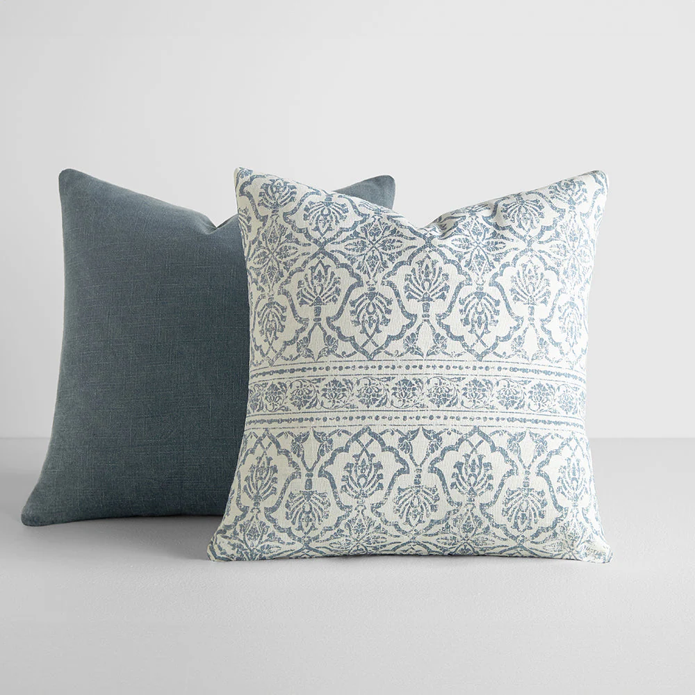 2-Pack Antique Floral Décor Throw Pillows (Sale) - Image 2