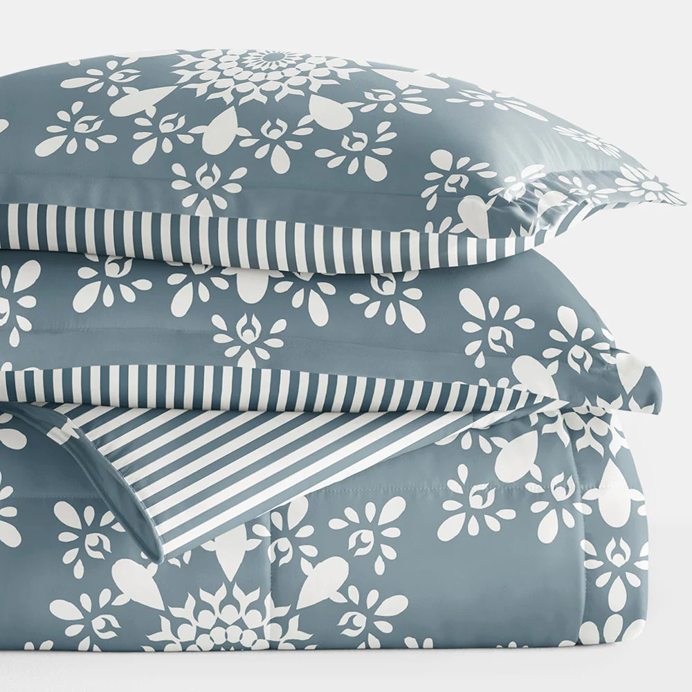 Daisy Medallion Reversible Down-Alternative Comforter Set (Sale) - Image 36