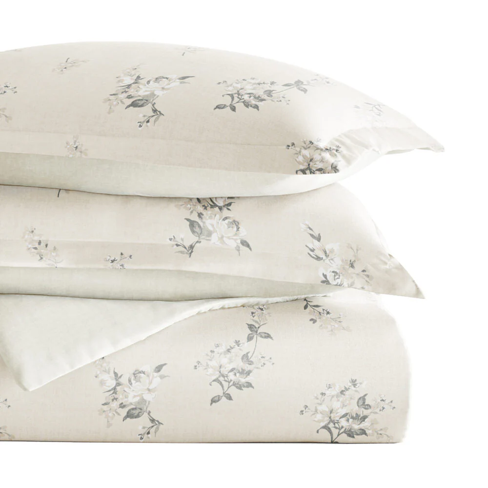 Delicate Floral Pattern 3-Piece Reversible Duvet Cover Set (Sale) - Image 11
