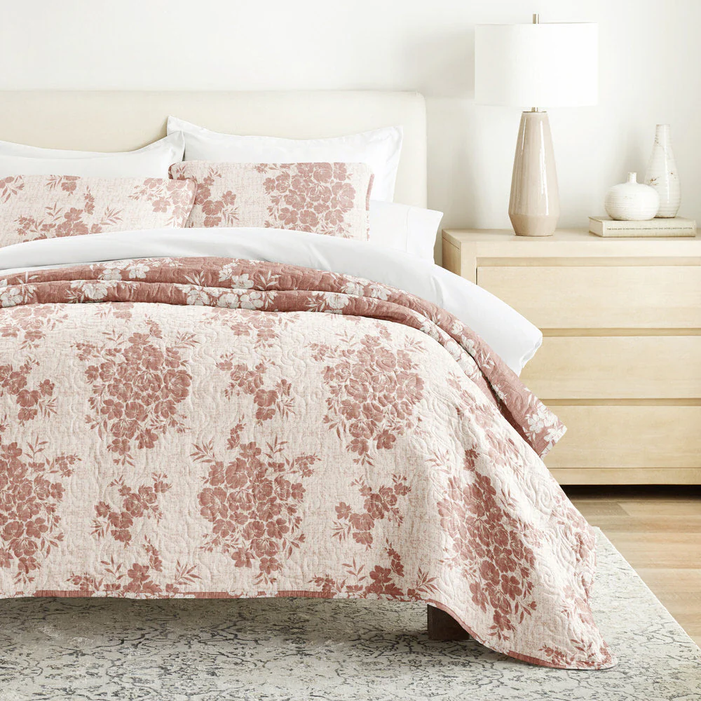 Distressed Bouquet Reversible Quilted Coverlet Set (Sale) - Image 13