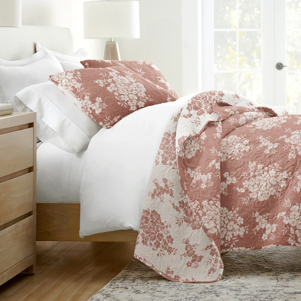 Distressed Bouquet Reversible Quilted Coverlet Set (Sale) - Image 2
