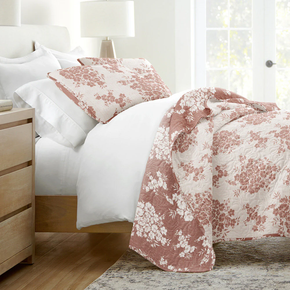 Distressed Bouquet Reversible Quilted Coverlet Set (Sale) - Image 6