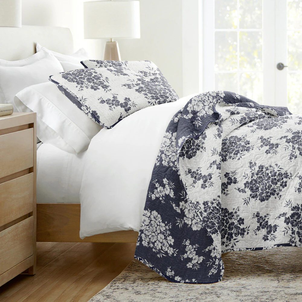 Distressed Bouquet Reversible Quilted Coverlet Set (Sale) - Image 8