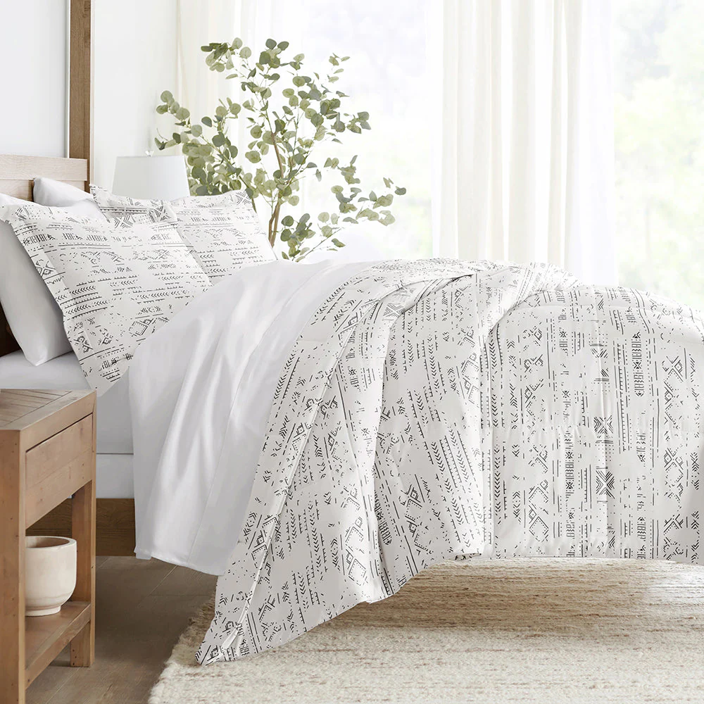 Distressed Field Down-Alternative Comforter Set (Sale)