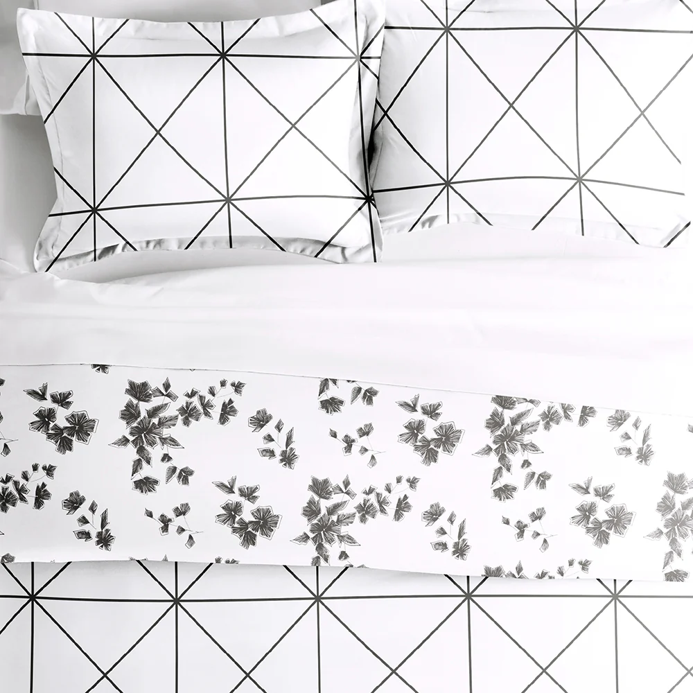 Edgy Flowers Pattern 3-Piece Reversible Duvet Cover Set (Sale) - Image 5