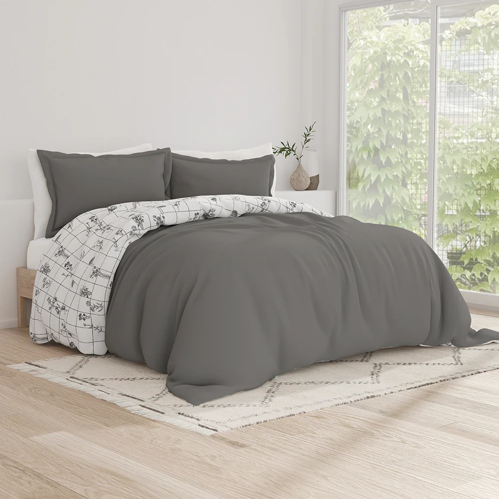 Flower Field Pattern 3-Piece Reversible Duvet Cover Set (Sale) - Image 4