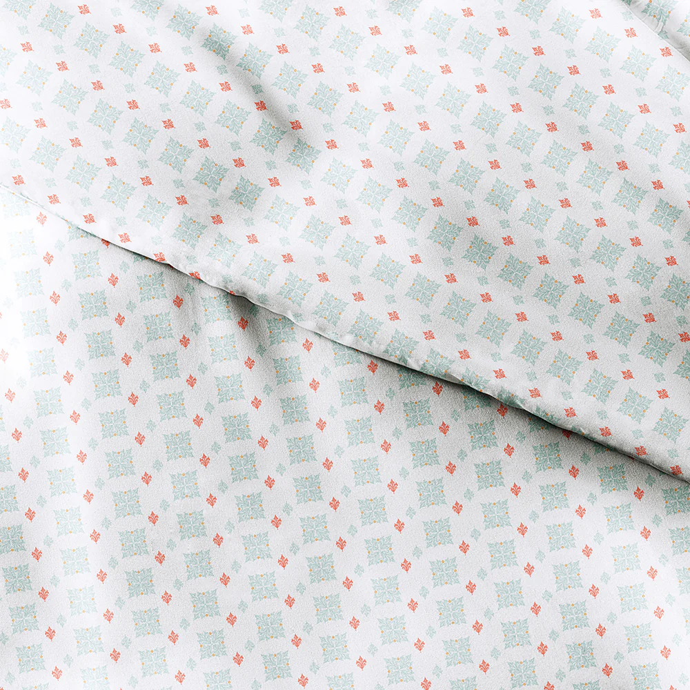 Lights in Blue Pattern 3-Piece Duvet Cover Set (Sale) - Image 7