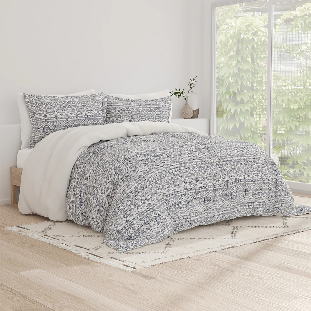 Modern Rustic Pattern 3-Piece Reversible Duvet Cover Set (Sale) - Image 3