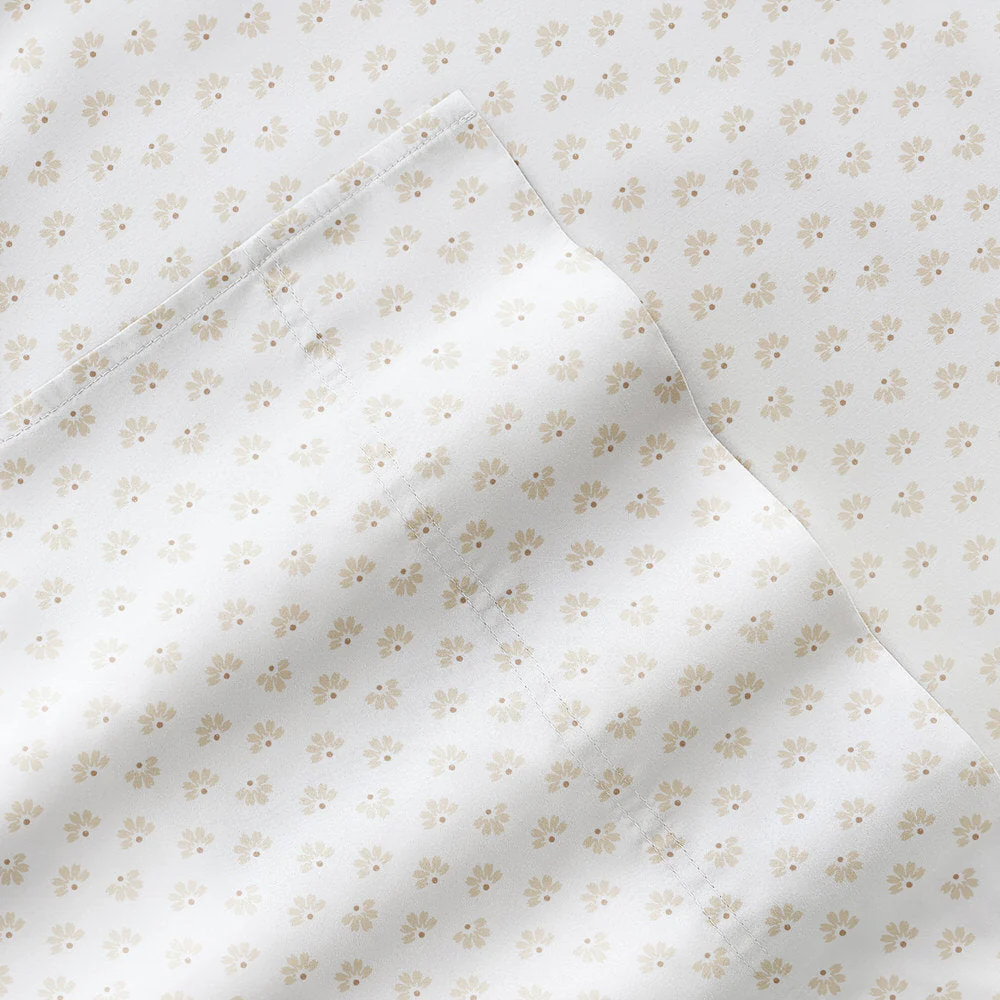 Moon Daisies 4-Piece Long Staple Cotton Sheet Set (Sale) - Image 4