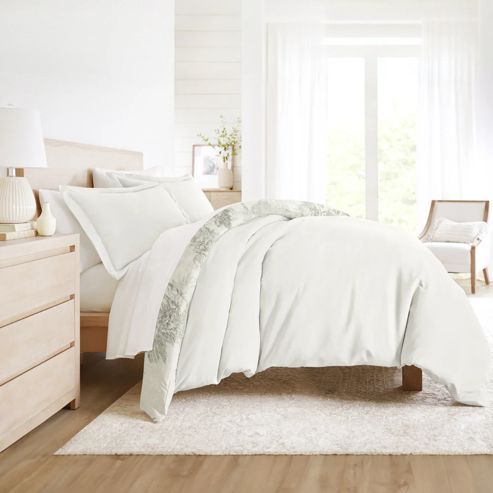 Paradise Toile Pattern 3-Piece Reversible Duvet Cover Set (Sale) - Image 8