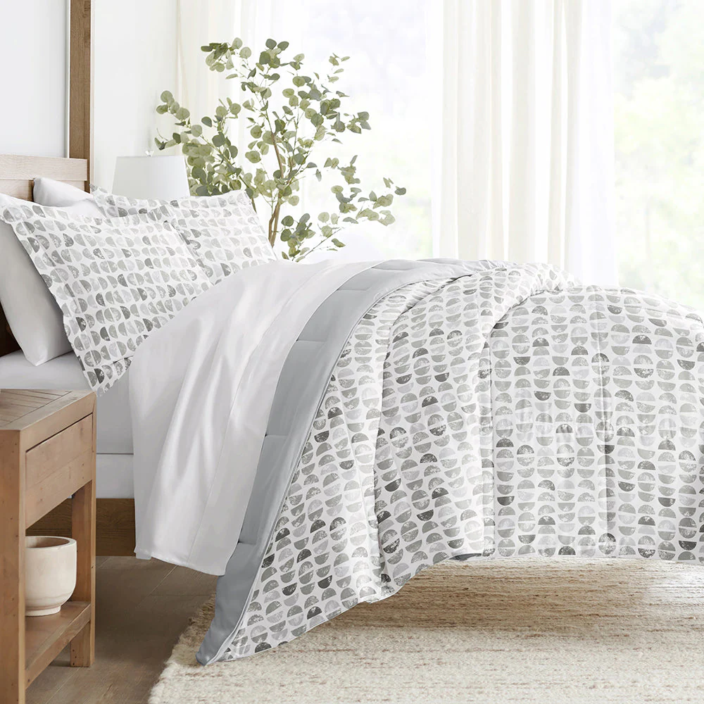 Sale - Patterned Down-Alternative Comforter Set - Image 11