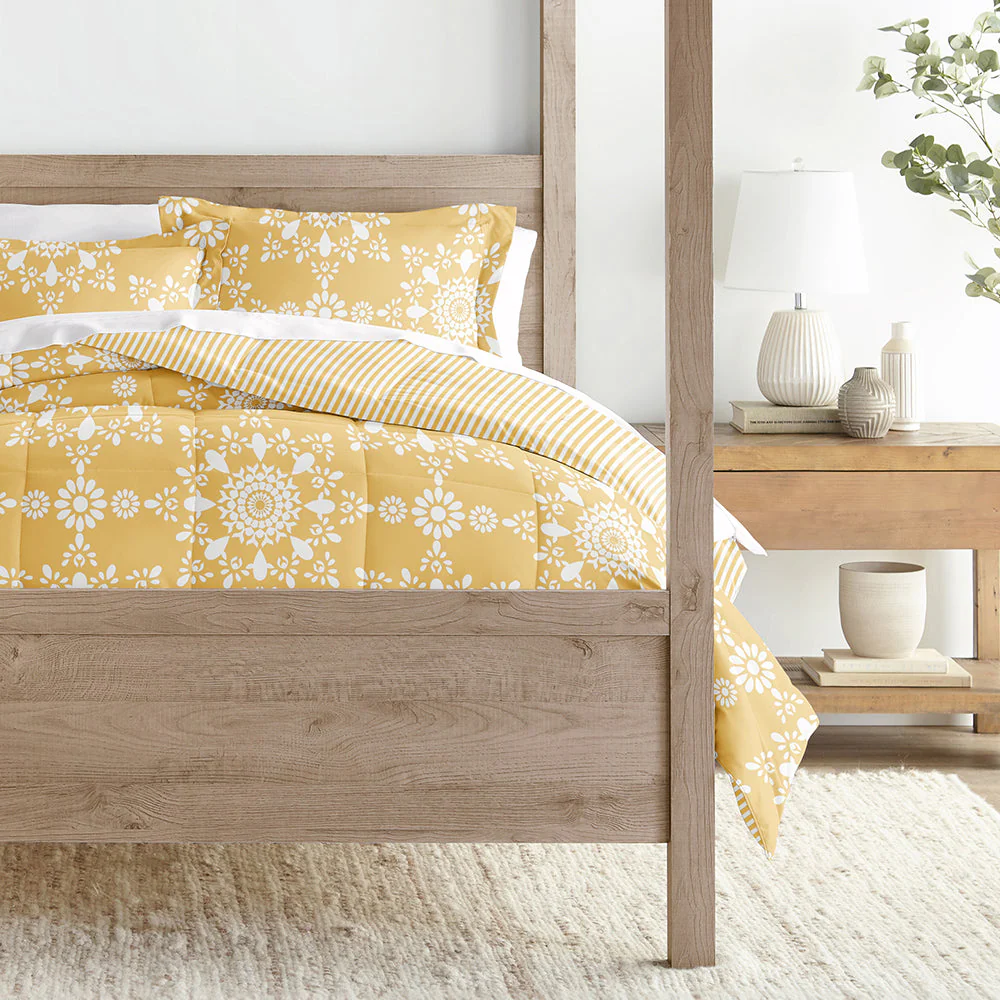 Sale - Patterned Down-Alternative Comforter Set - Image 93
