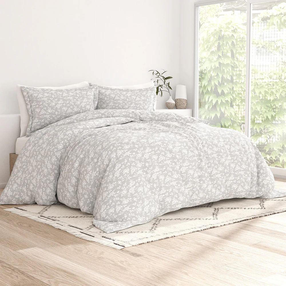 Rose Gray Pattern 3-Piece Duvet Cover Set (Sale) - Image 2