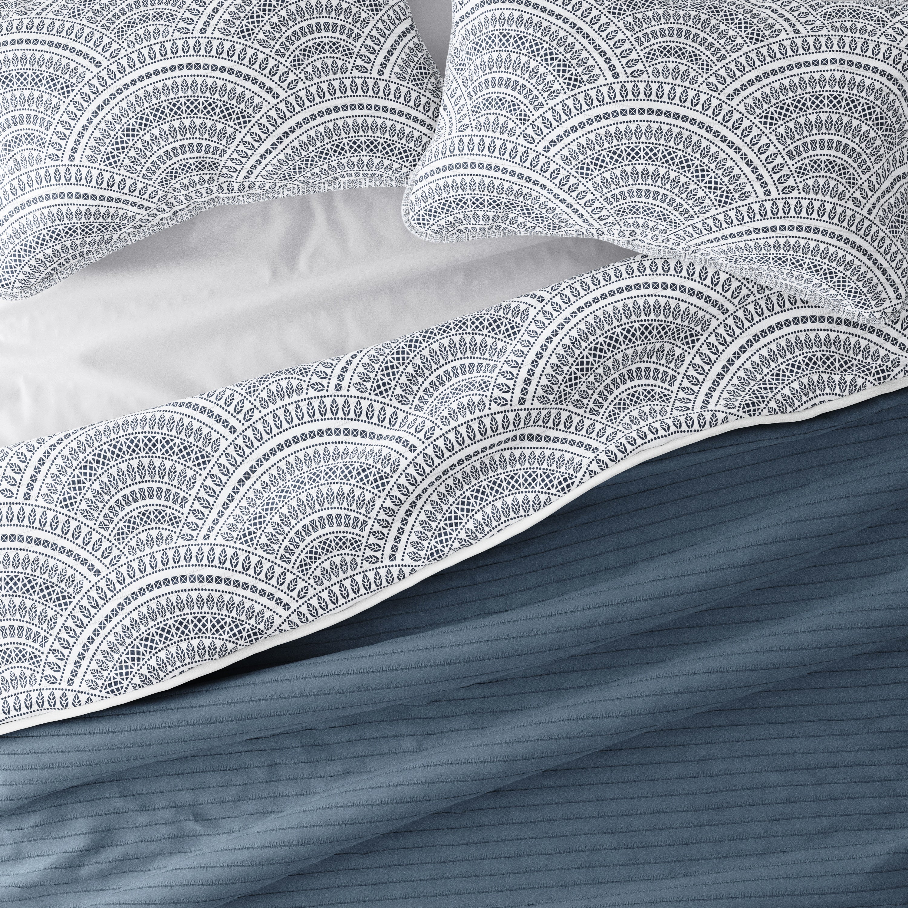 Sale - Scallop Reversible Quilted Coverlet Set - Image 14
