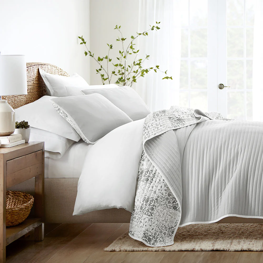 Scrolled Patchwork Reversible Quilted Coverlet Set (Sale) - Image 5