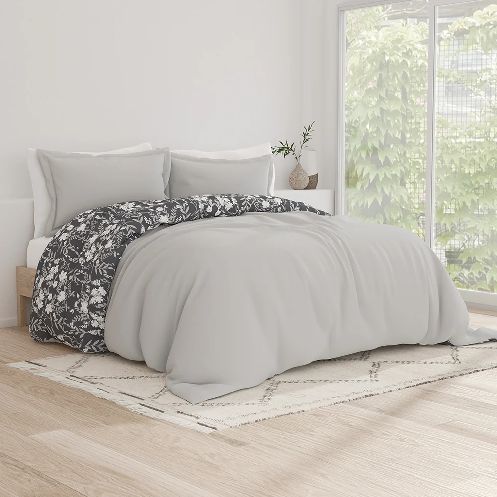 Secret Garden Pattern 3-Piece Reversible Duvet Cover Set (Sale) - Image 4