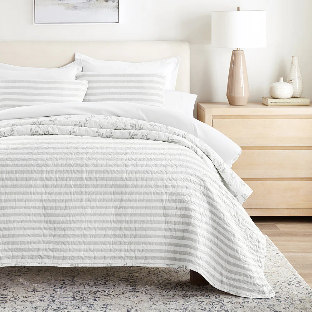 Sprouting Vines Stripe Reversible Quilted Coverlet Set (Sale) - Image 4