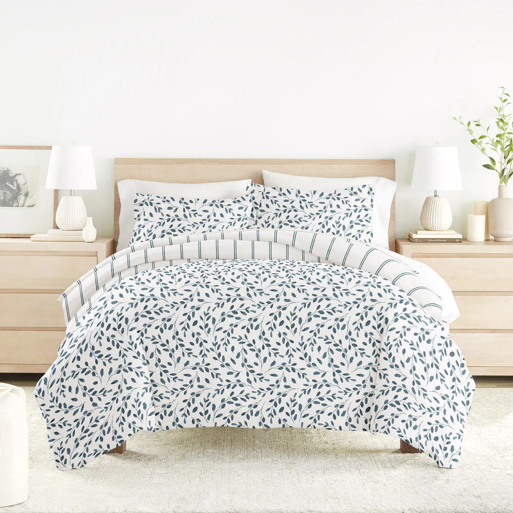 Watercolor Vines Pattern 3-Piece Reversible Duvet Cover Set (Sale) - Image 5