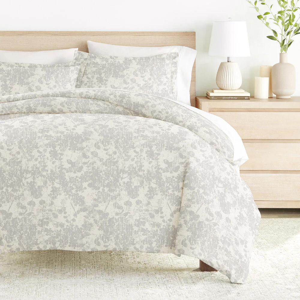 Weathered Floral Pattern 3-Piece Duvet Cover Set (Sale) - Image 2