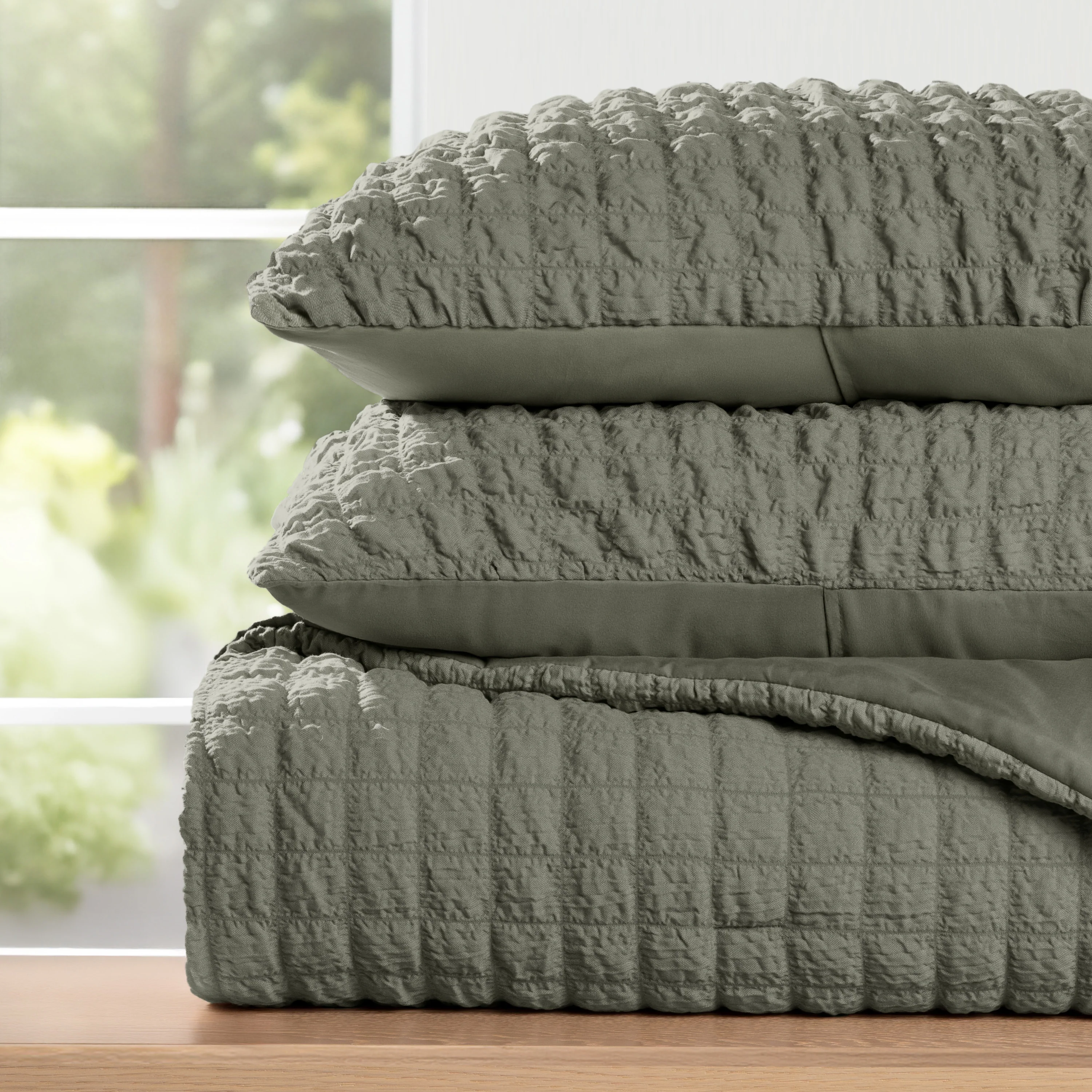 Seersucker Box Textured Down-Alternative Comforter Set - Image 10