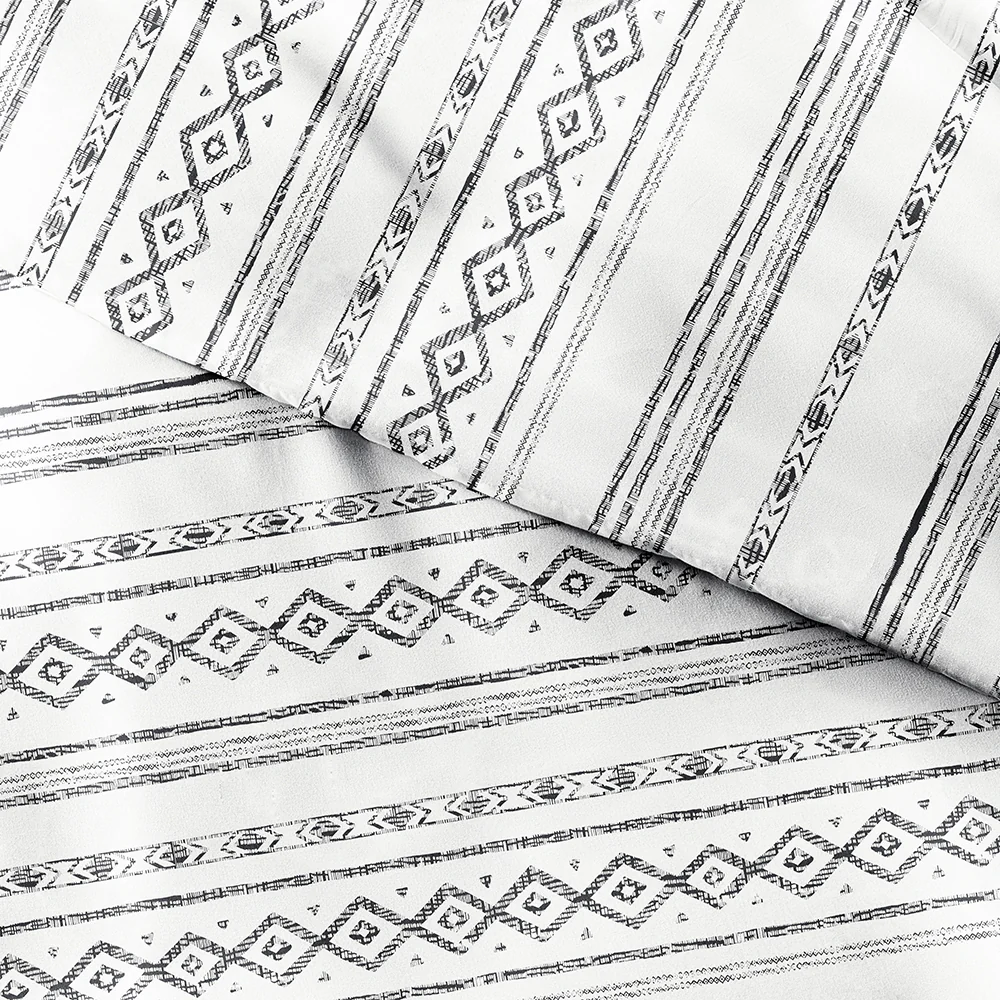 Geo Threads Pattern 3-Piece Duvet Cover Set - Image 7