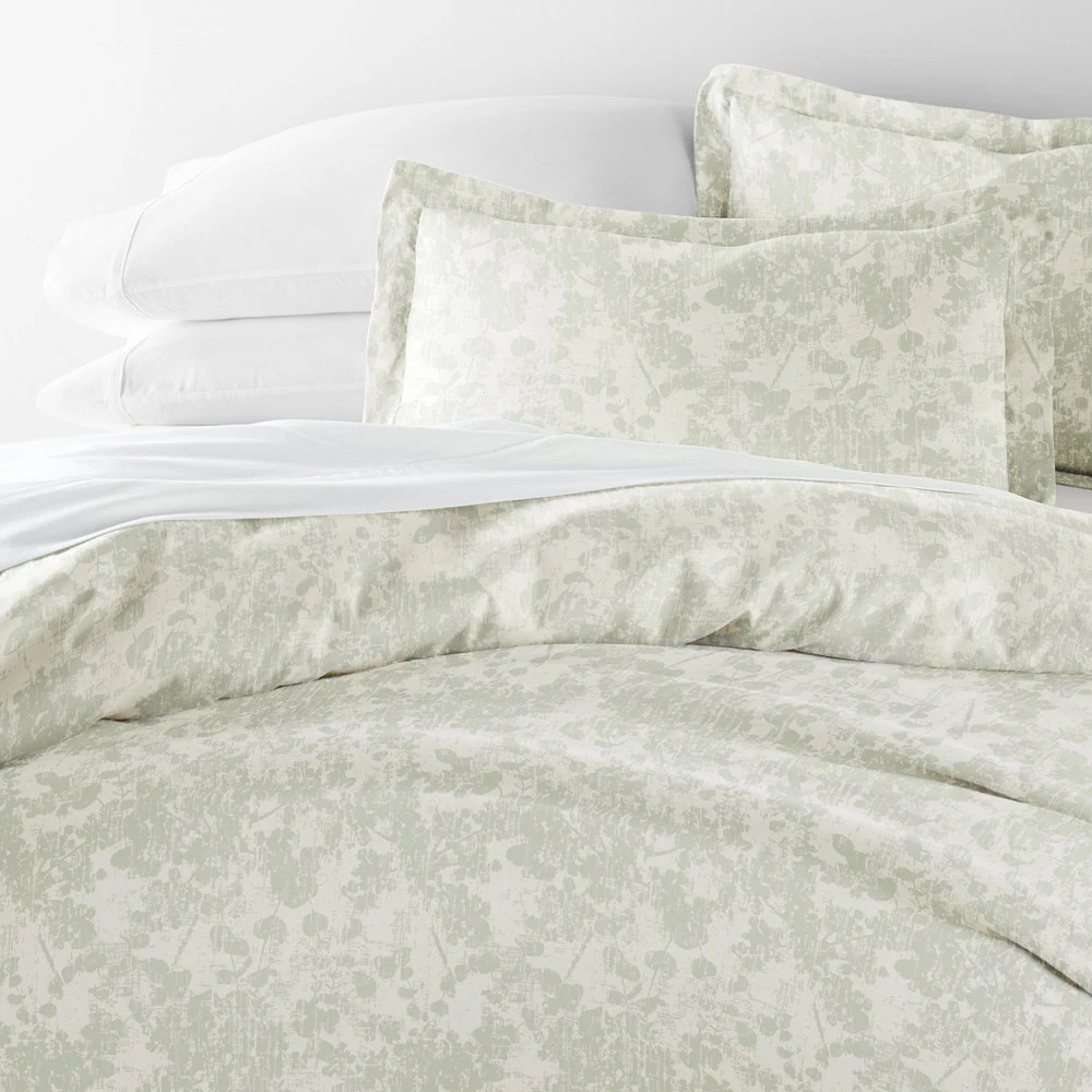 Weathered Floral Pattern 3-Piece Duvet Cover Set - Image 10