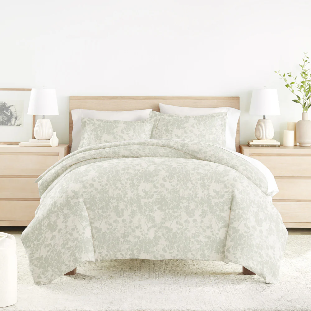 Weathered Floral Pattern 3-Piece Duvet Cover Set - Image 7