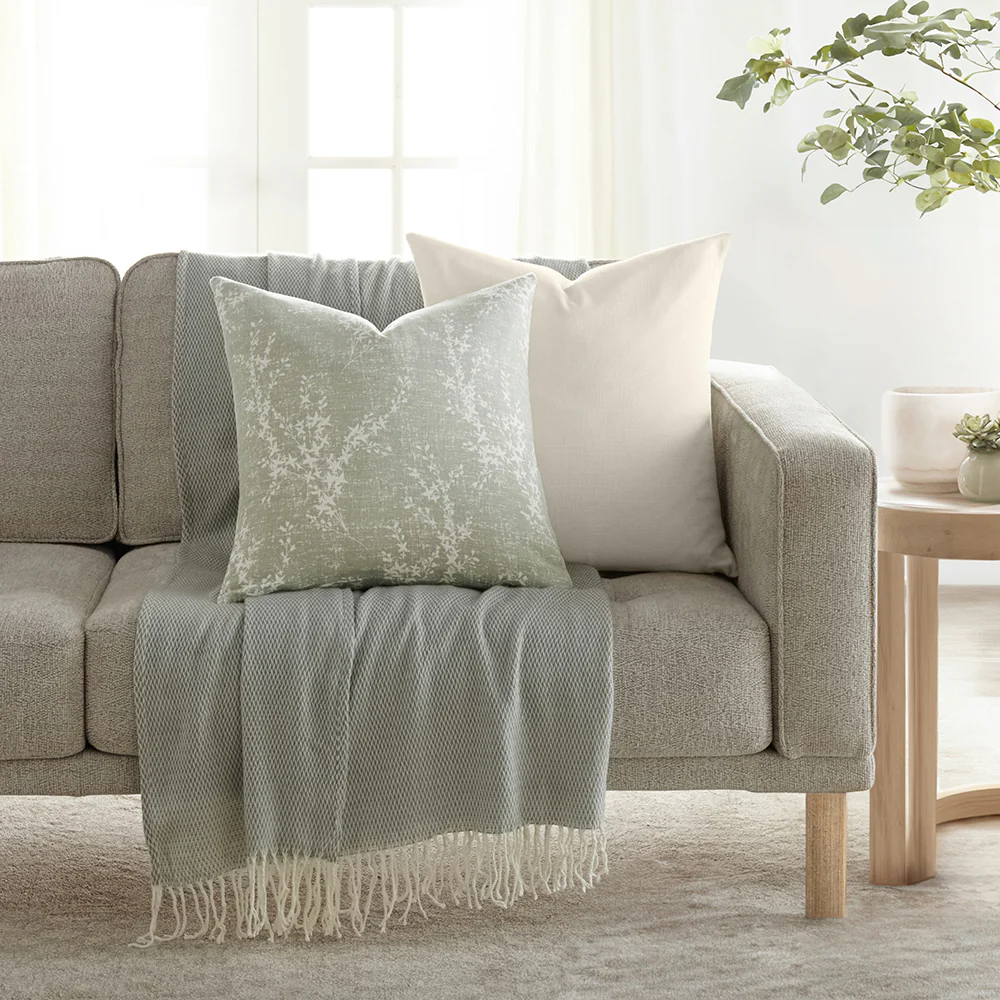 Willow Patterned Decor Pillow - Image 13