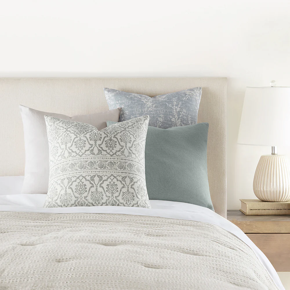 Willow Patterned Decor Pillow - Image 22